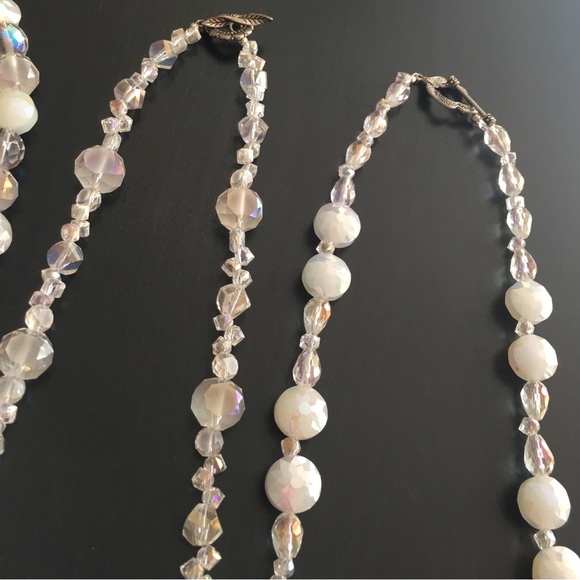 3 Crystal & Glass Necklaces With Earrings - Picture 11 of 16